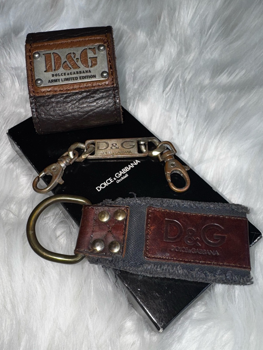 D&G Army Limited Edition 3 Piece Rare Vtg Y2K Leather Cuff Bracelet Key Chains